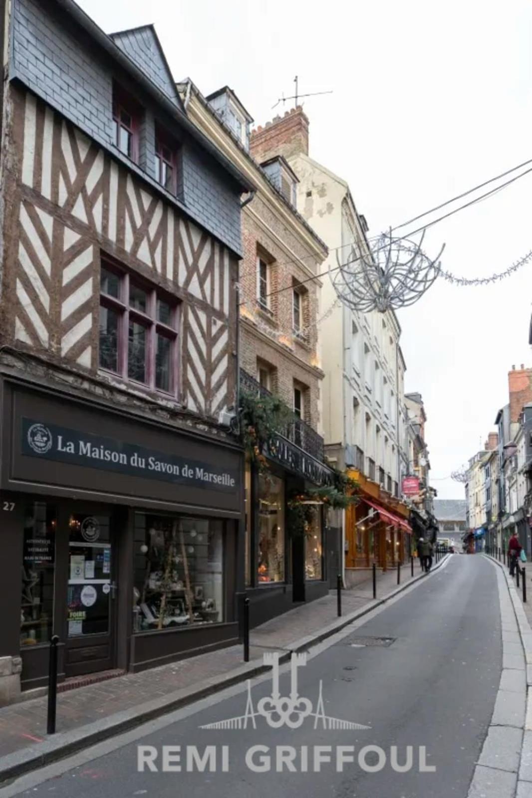 شقة La Cachette De Lucie Heart Of Honfleur 100M From The Port 2 Guests المظهر الخارجي الصورة